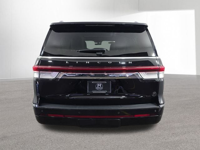 2023 Lincoln Navigator L Reserve