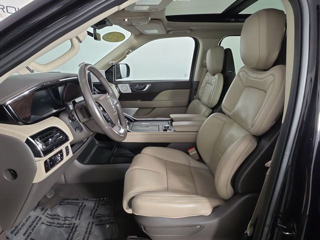 2023 Lincoln Navigator L Reserve
