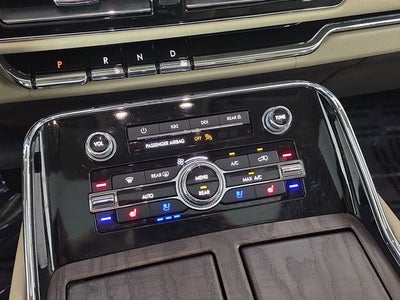 2023 Lincoln Navigator L Reserve