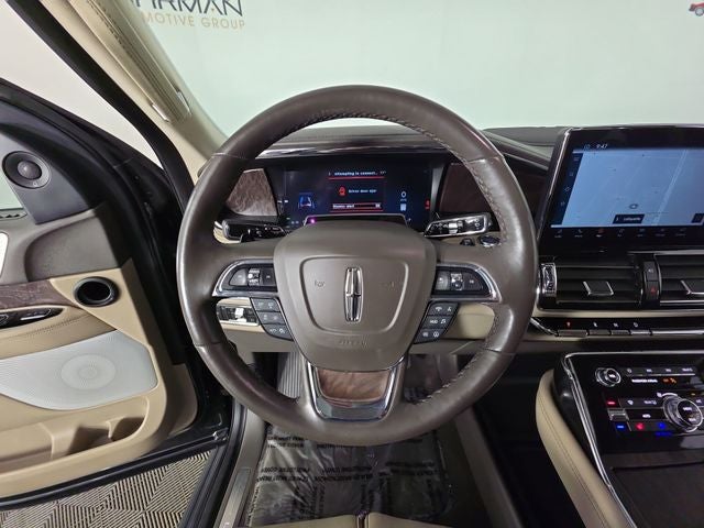 2023 Lincoln Navigator L Reserve