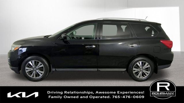 2017 Nissan Pathfinder S