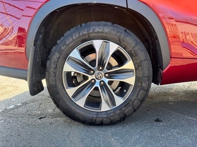 2020 Toyota Highlander XLE