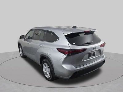 2025 Toyota Highlander LE