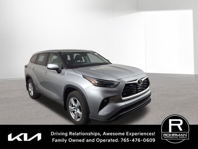 2025 Toyota Highlander LE