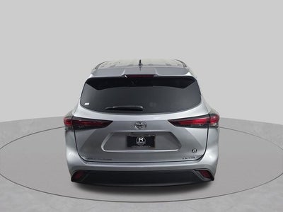 2025 Toyota Highlander LE