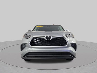 2025 Toyota Highlander LE
