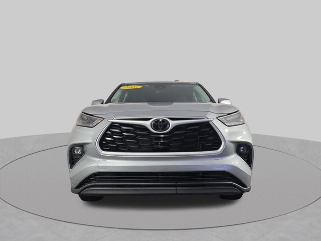 2025 Toyota Highlander LE