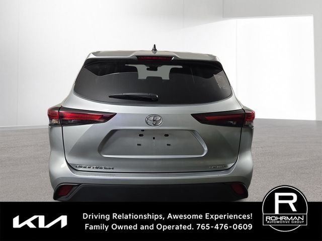 2025 Toyota Highlander LE