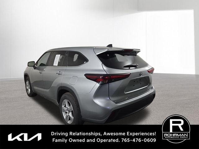 2025 Toyota Highlander LE