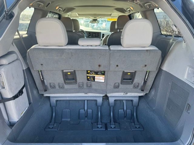 2019 Toyota Sienna XLE 8 Passenger