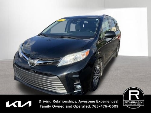2019 Toyota Sienna XLE 8 Passenger
