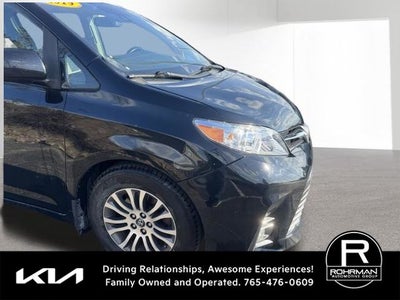 2019 Toyota Sienna XLE 8 Passenger
