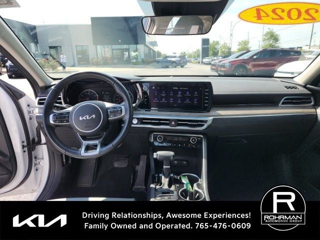 2024 Kia K5 EX