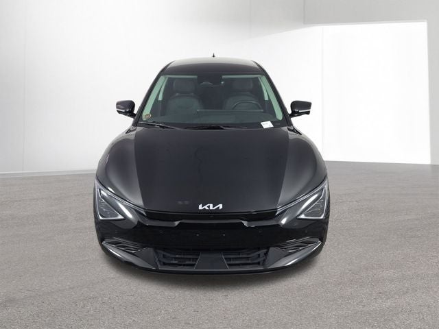 2025 Kia EV6 Light