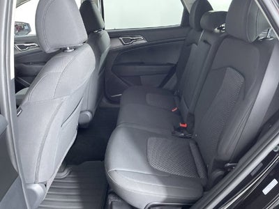 2027 Kia Sportage LX