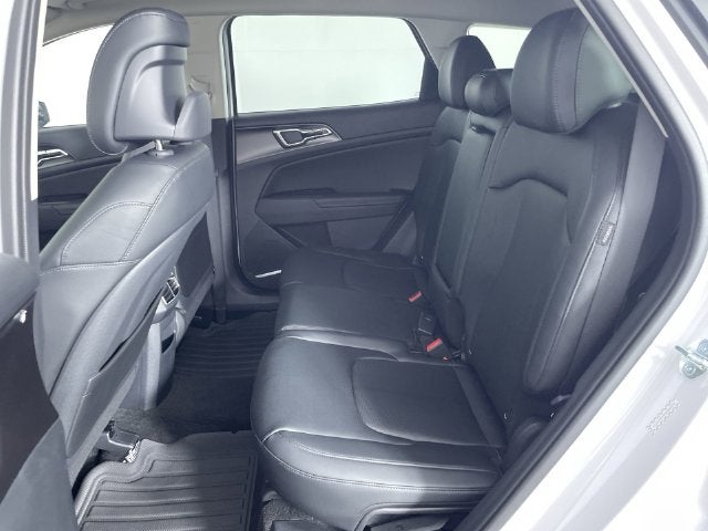 2027 Kia Sportage EX
