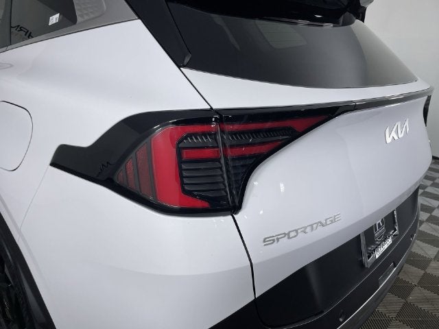 2027 Kia Sportage EX