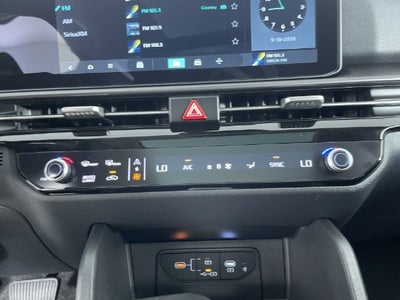2027 Kia Sportage EX