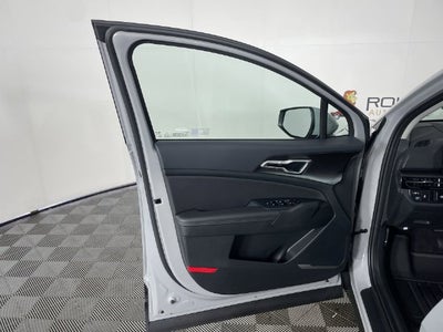 2027 Kia Sportage EX