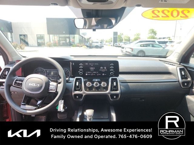 2022 Kia Sorento LX