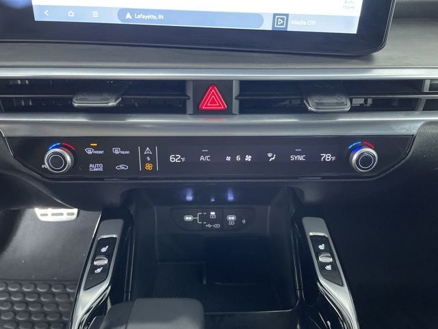 2025 Kia Sorento X-Line SX