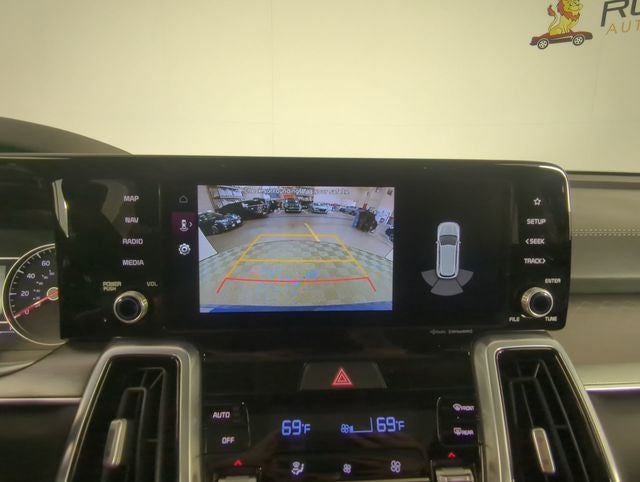 2022 Kia Sorento SX