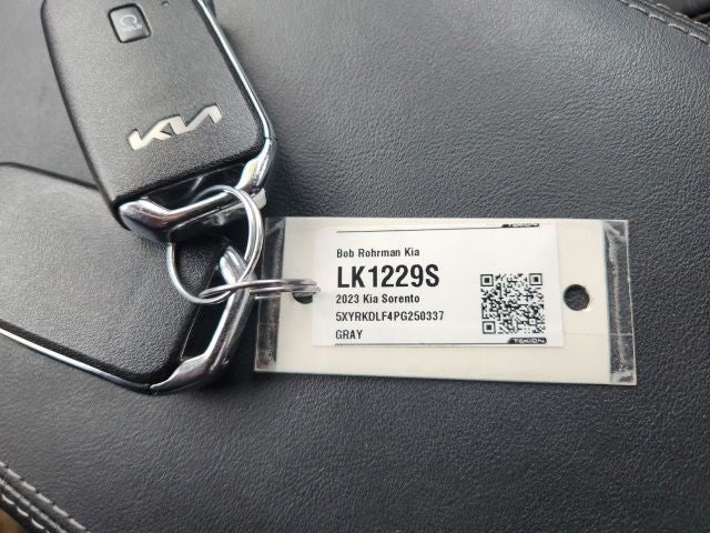 2023 Kia Sorento SX