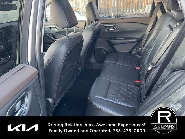 2021 Nissan Rogue Platinum