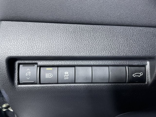 2023 Toyota Venza XLE