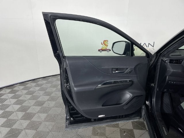 2023 Toyota Venza XLE