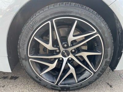 2022 Kia Stinger GT-Line