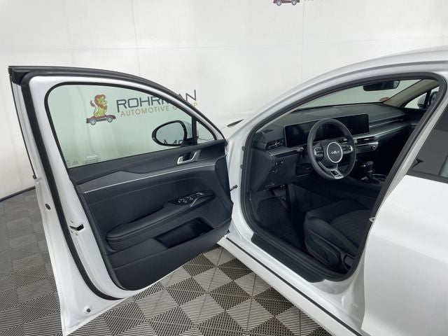 2026 Kia K5 LXS