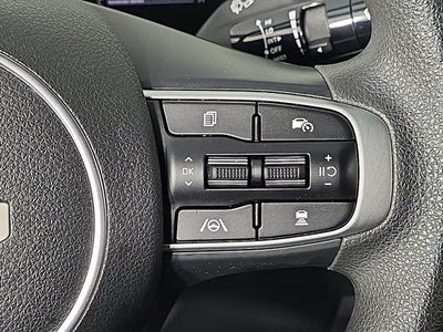 2025 Kia K5 LXS