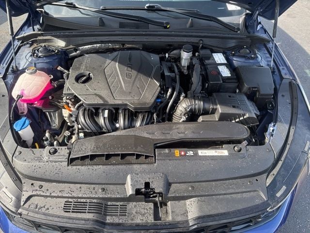 2025 Kia K5 EX