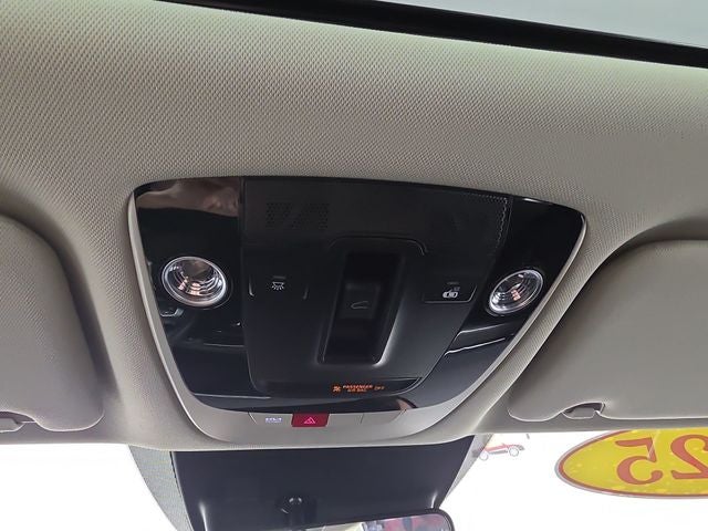 2025 Kia K5 EX