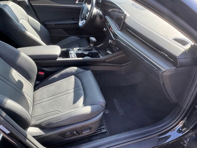 2025 Kia K5 EX