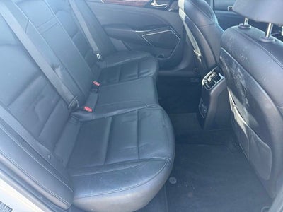 2017 Kia Cadenza Technology