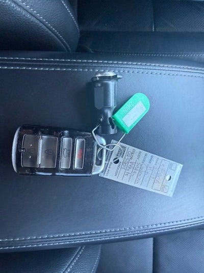 2017 Kia Cadenza Technology