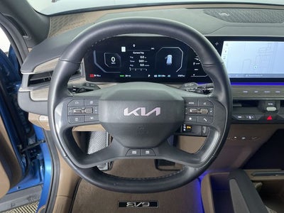 2024 Kia EV9 Land