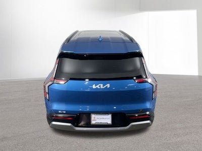 2024 Kia EV9 Land