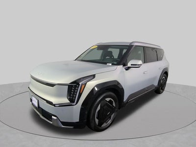 2024 Kia EV9 Land
