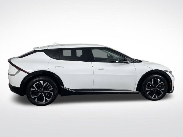 2024 Kia EV6 Wind