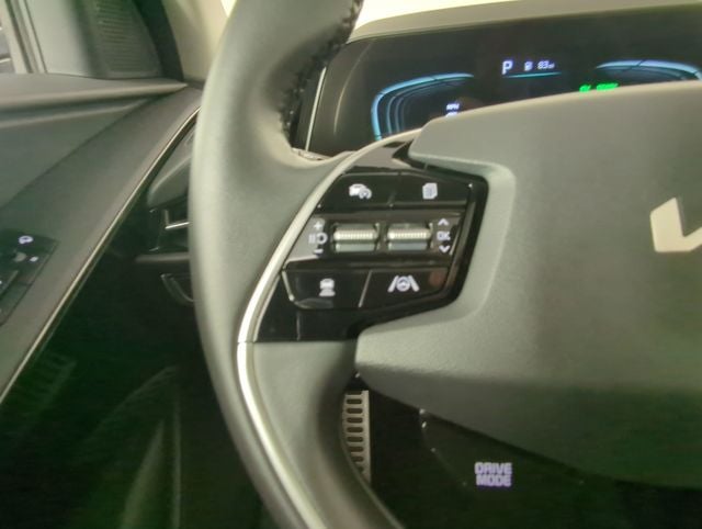 2024 Kia Niro EX Touring