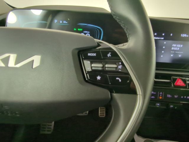 2024 Kia Niro EX Touring