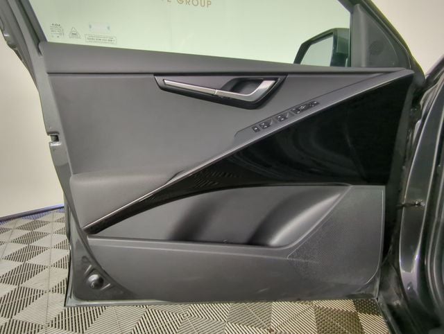 2024 Kia Niro EX Touring