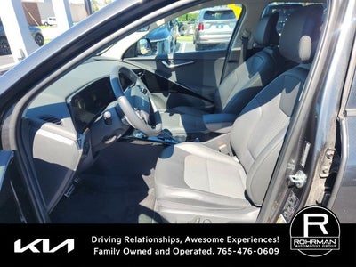 2024 Kia Niro EX Touring