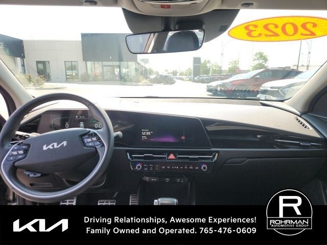 2023 Kia Niro SX Touring