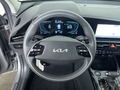 2023 Kia Niro SX Touring