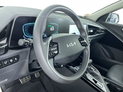 2023 Kia Niro SX Touring