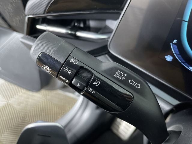 2023 Kia Niro SX Touring